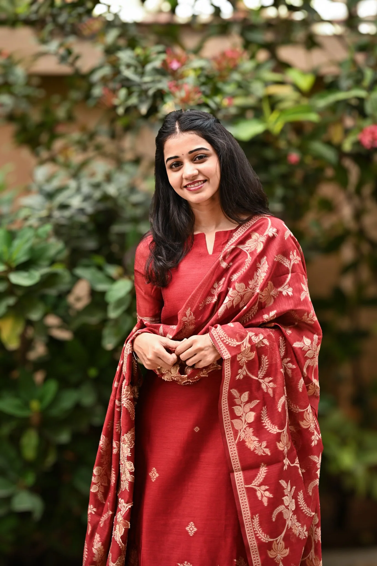 Kota Cotton Silk Straight Kurti Set with Jamdhani Dupatta & Pocket Pants