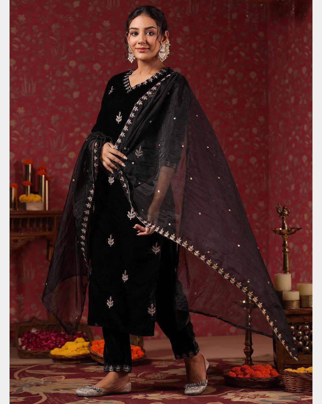 Aromie black three piece kurtha set with sheer dupatta and silver floral embroidery Embroidered Anarkali Kurta Canada