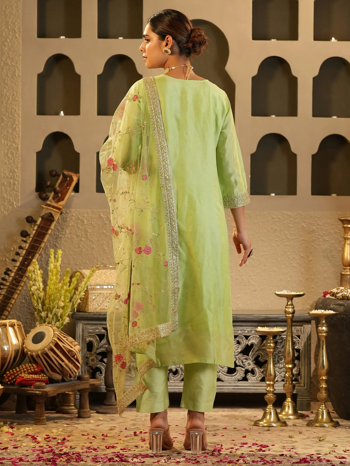 Green Zari Embroidered Kurta Set with Net Dupatta aromie