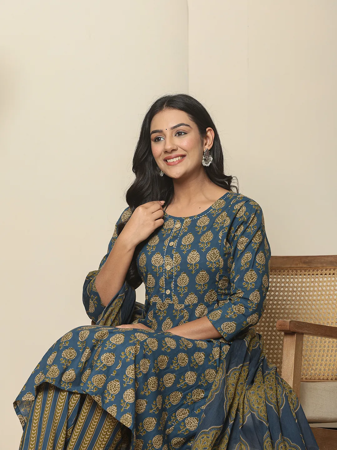 Blue Floral Printed Pure Cotton Maternity Kurta Set with Trousers & Dupatta