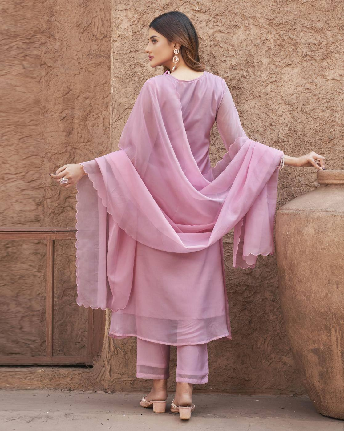 Aromie dusty pink three piece Anarkali Kurta Set Canada with sheer dupatta and straight pants