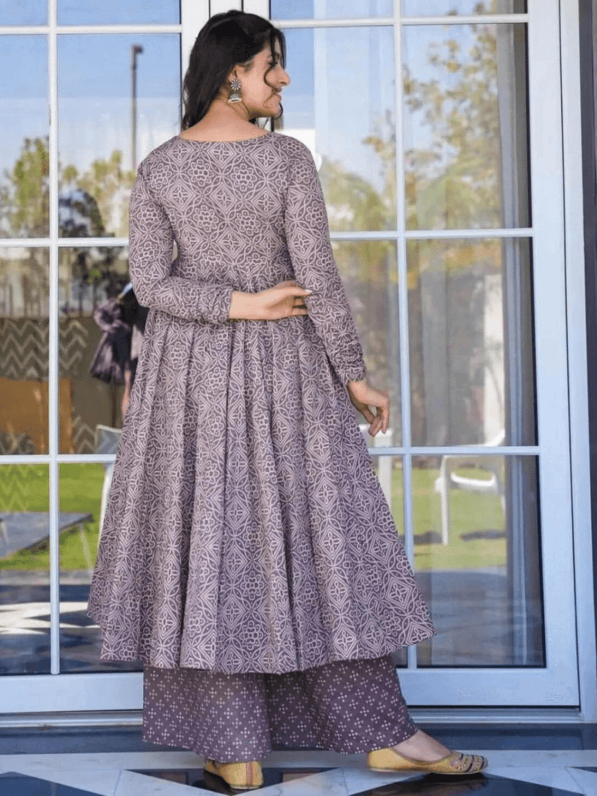 Aromie Affordable Anarkali Lehenga Set Canada featuring a detailed back design in a stylish three piece Kurtha