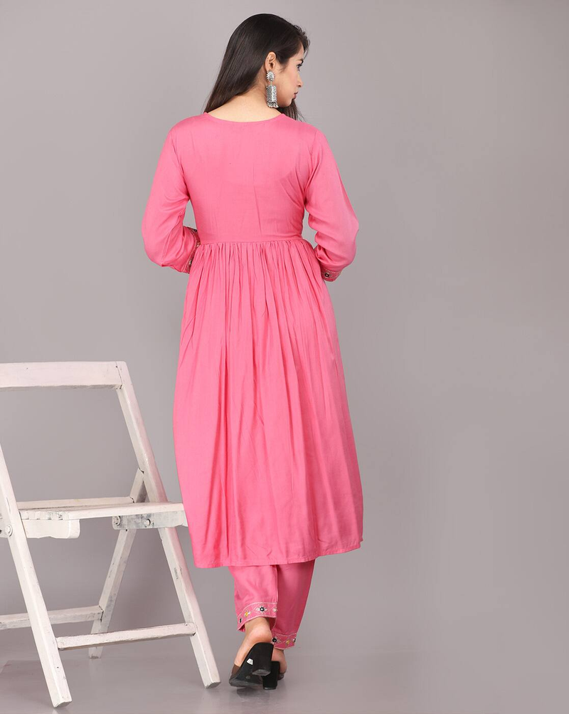 Aromie three piece kurtha in pink worn by model showcasing affordable Indian kurta set Canada USA