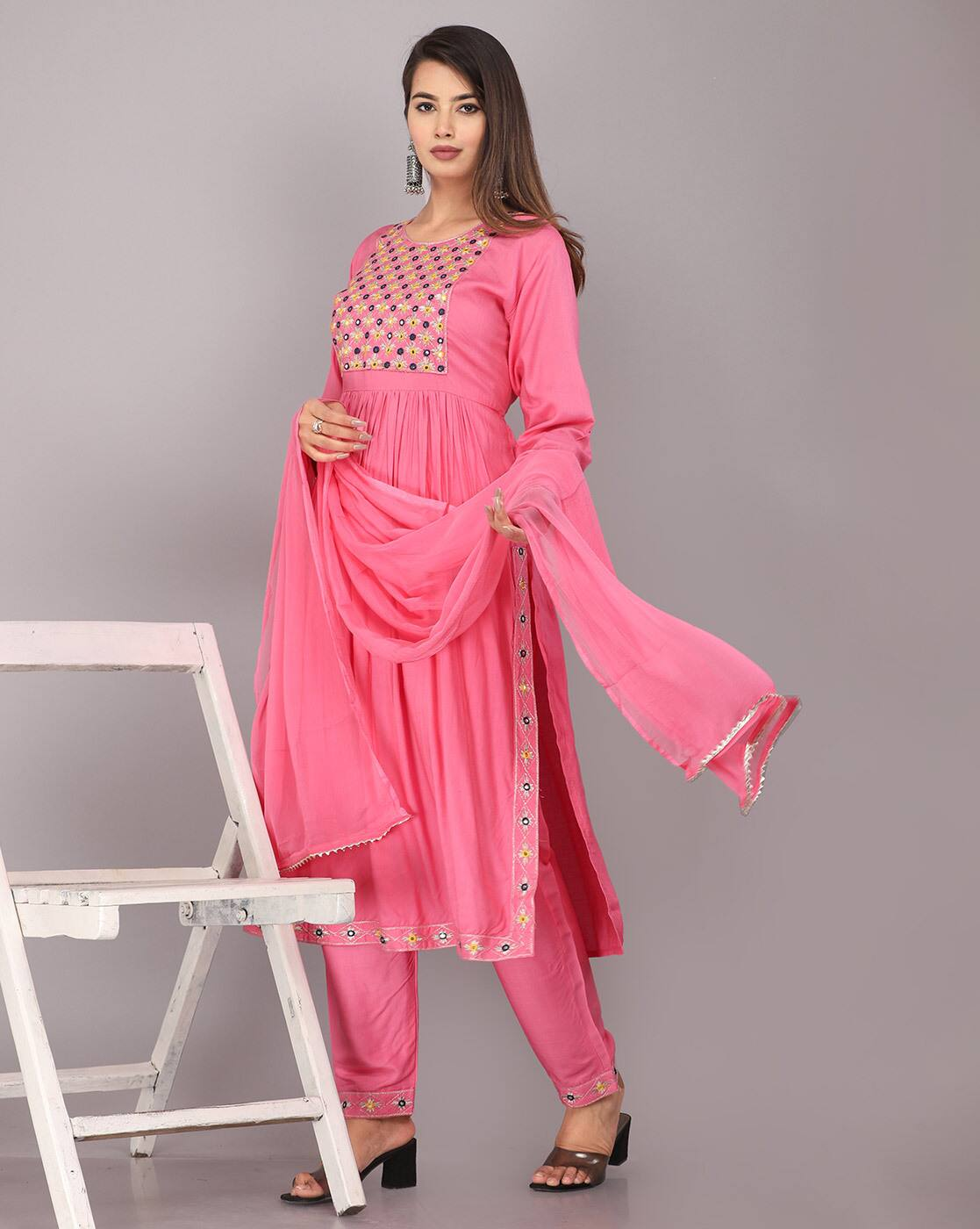 Aromie three piece Kurtha in pink with embroidery and matching dupatta affordable Indian kurta set Canada USA