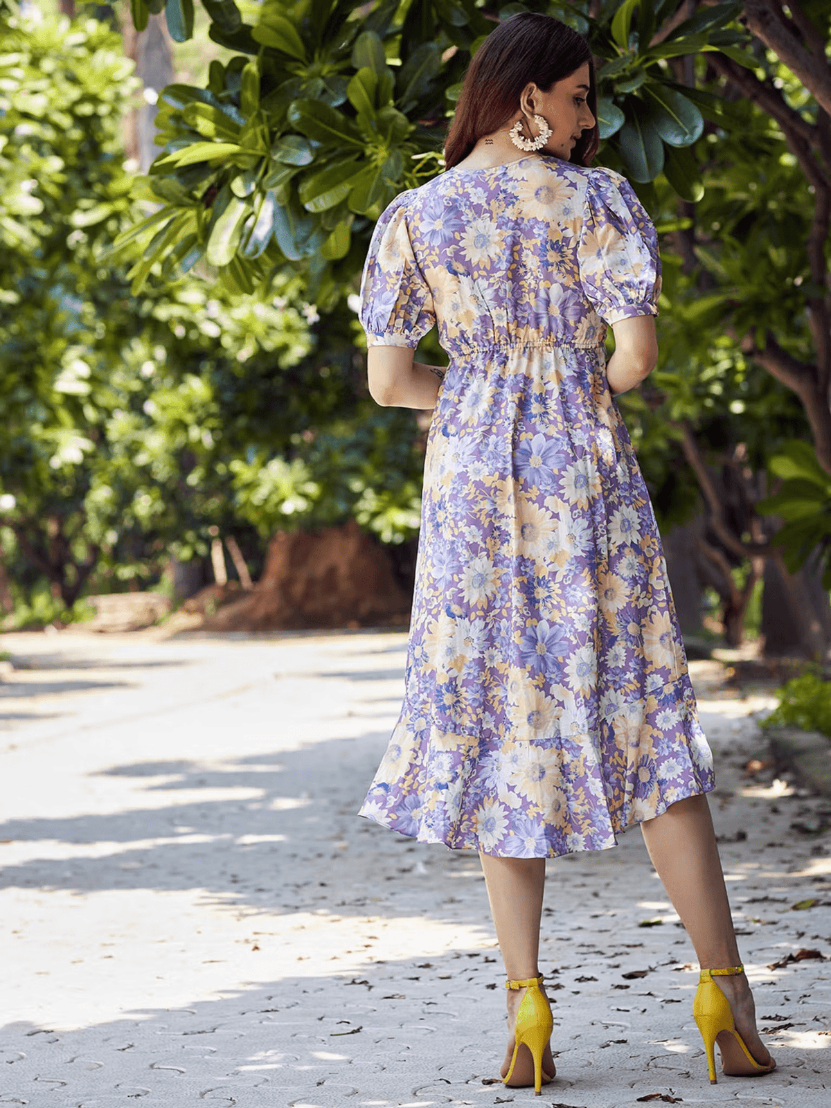 Affordable Women's Dresses Online - Floral V-Neck