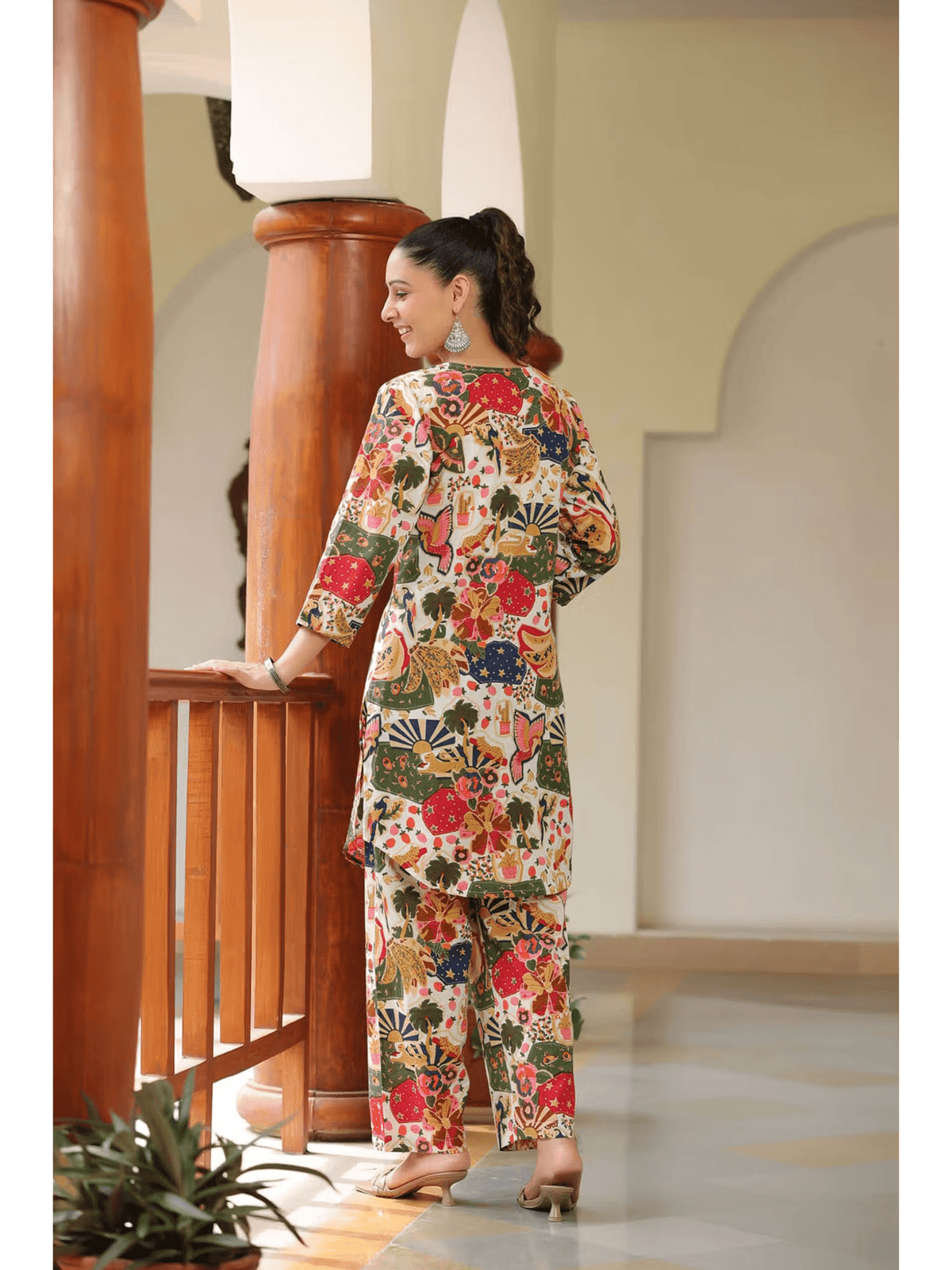Aromie three piece Kurtha set featuring vibrant floral patterns, perfect for casual wear in Canada. Affordable women's tunic set Canada.