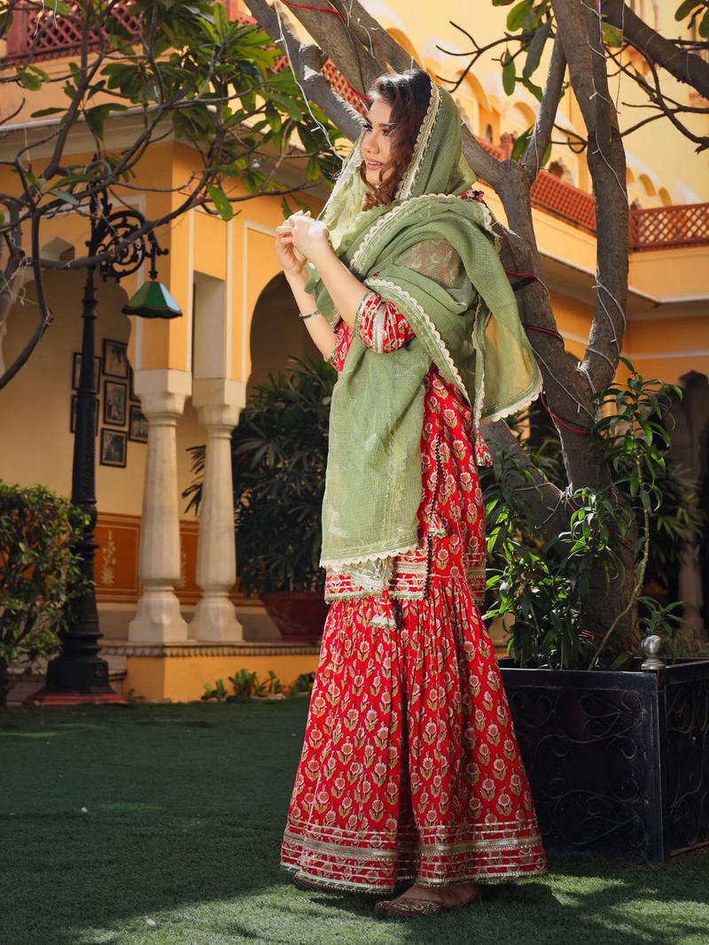 Aromie three piece Kurtha set in red with floral patterns, perfect affordable women's tunic set Canada.