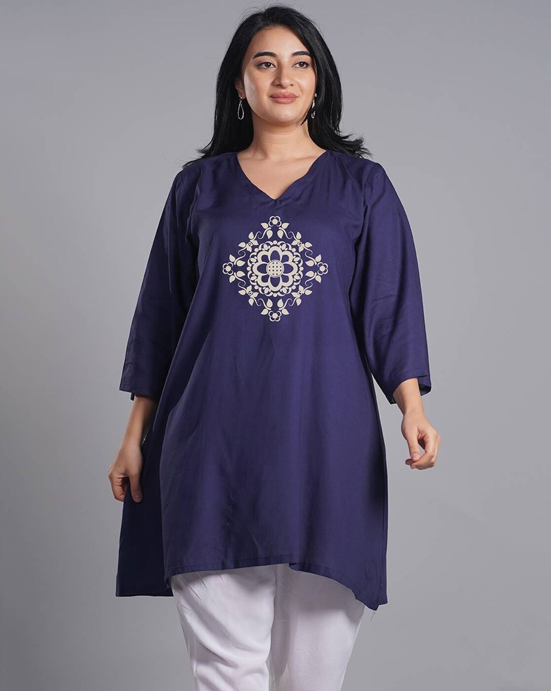 Aromie Embroidered V-Neck Top Women navy tunic with cream center floral embroidery and three quarter sleeves