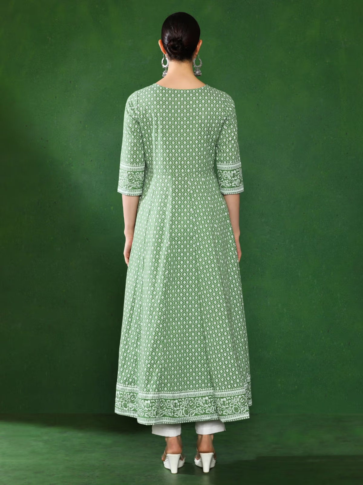 aromie light green printed ankle length kurta back view with three quarter sleeves and white pants Rayon Kurta Set Canada