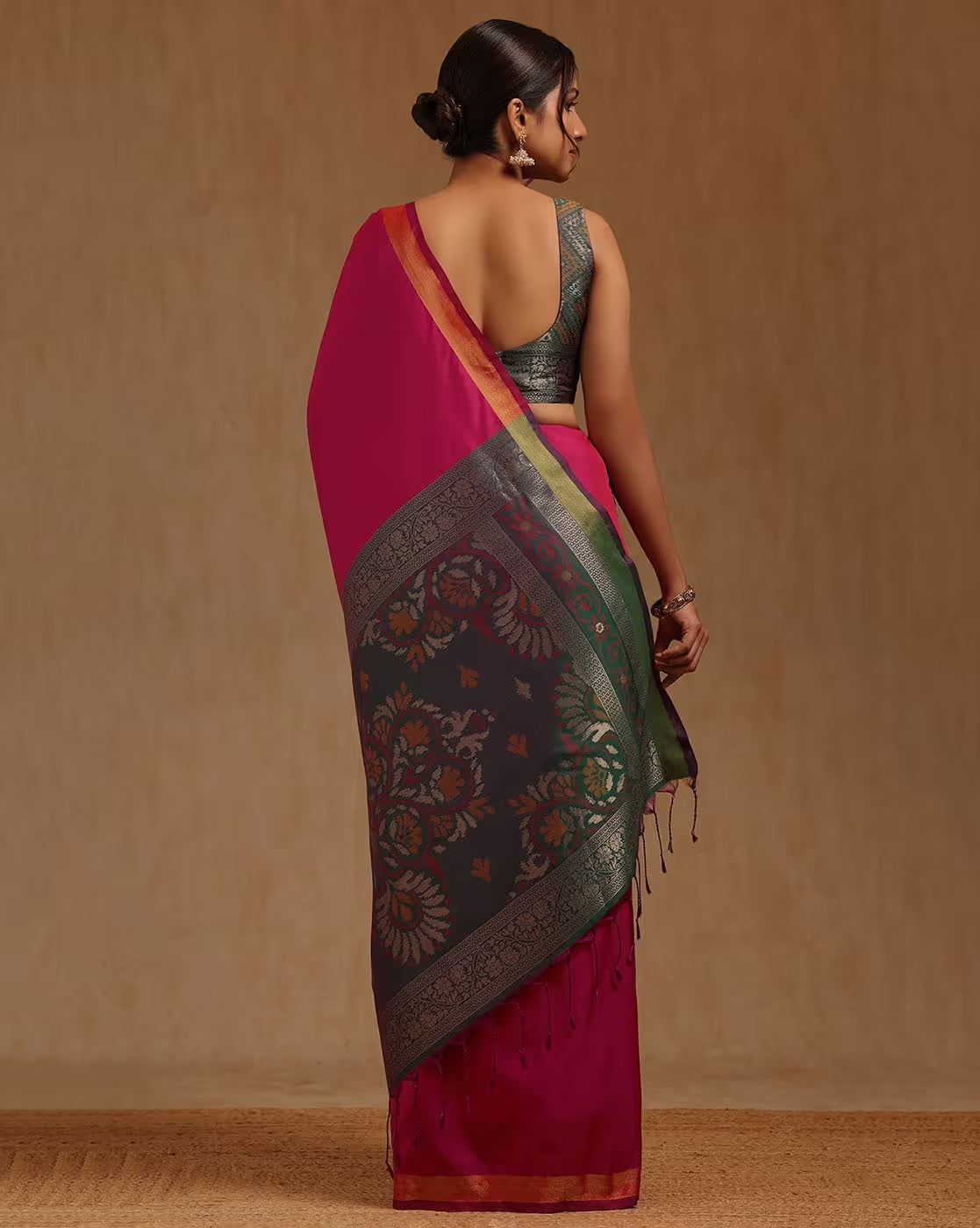Elegant Banarasi Kanjivaram Silk Saree USA in pink and navy with intricate designs, ideal for weddings and festive occasions.