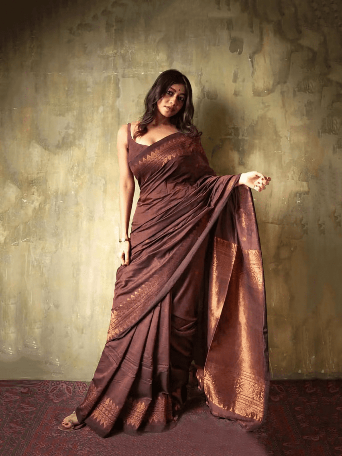 Banarasi Silk Kanjivaram Saree with Unstitched Blouse - aromie