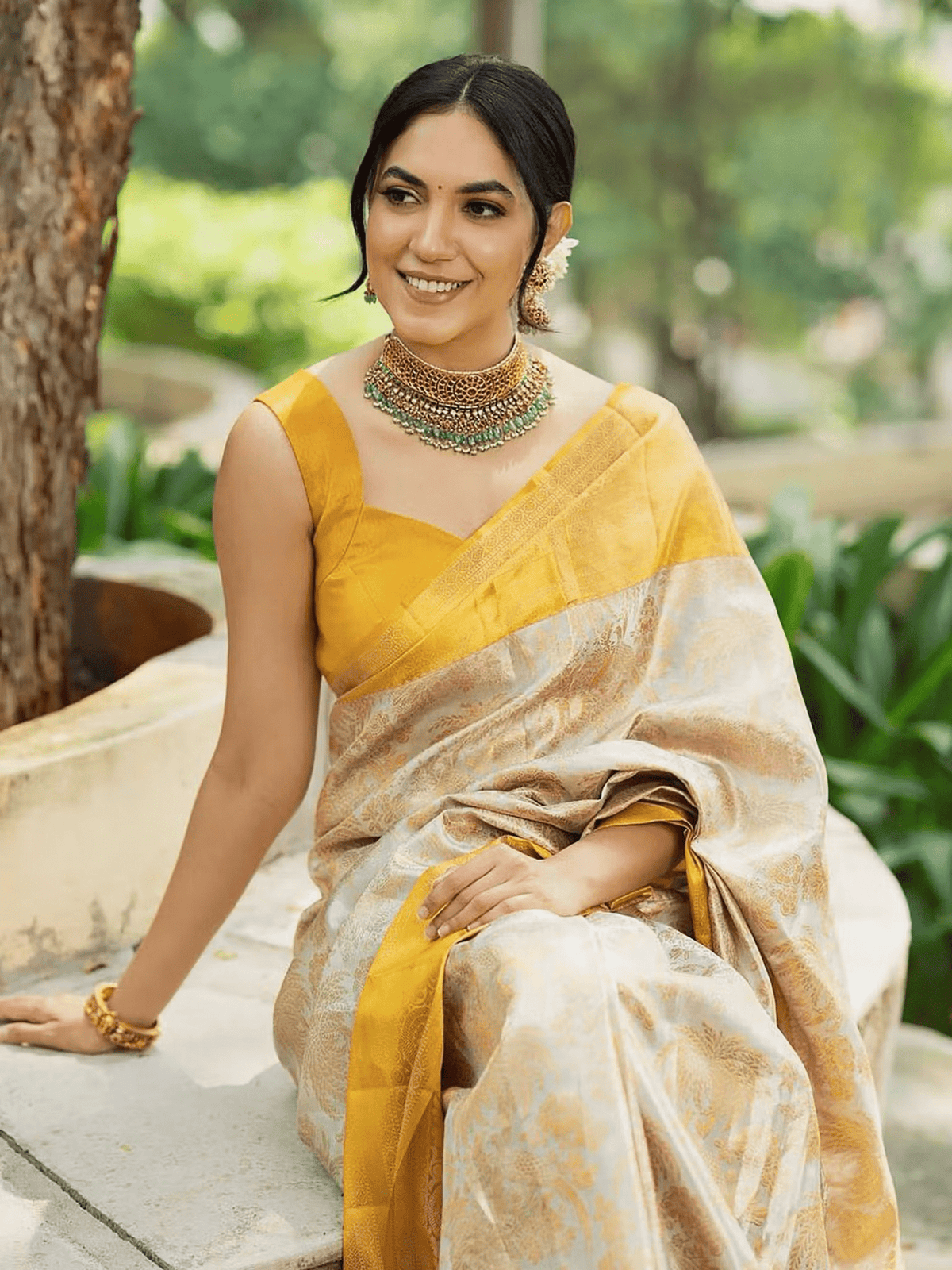 Banarasi Silk Saree Canada - Elegant & Affordable