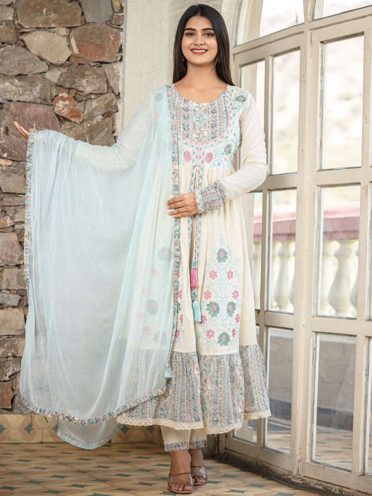 Floral Anarkali Kurta Pants Set with Dupatta | M