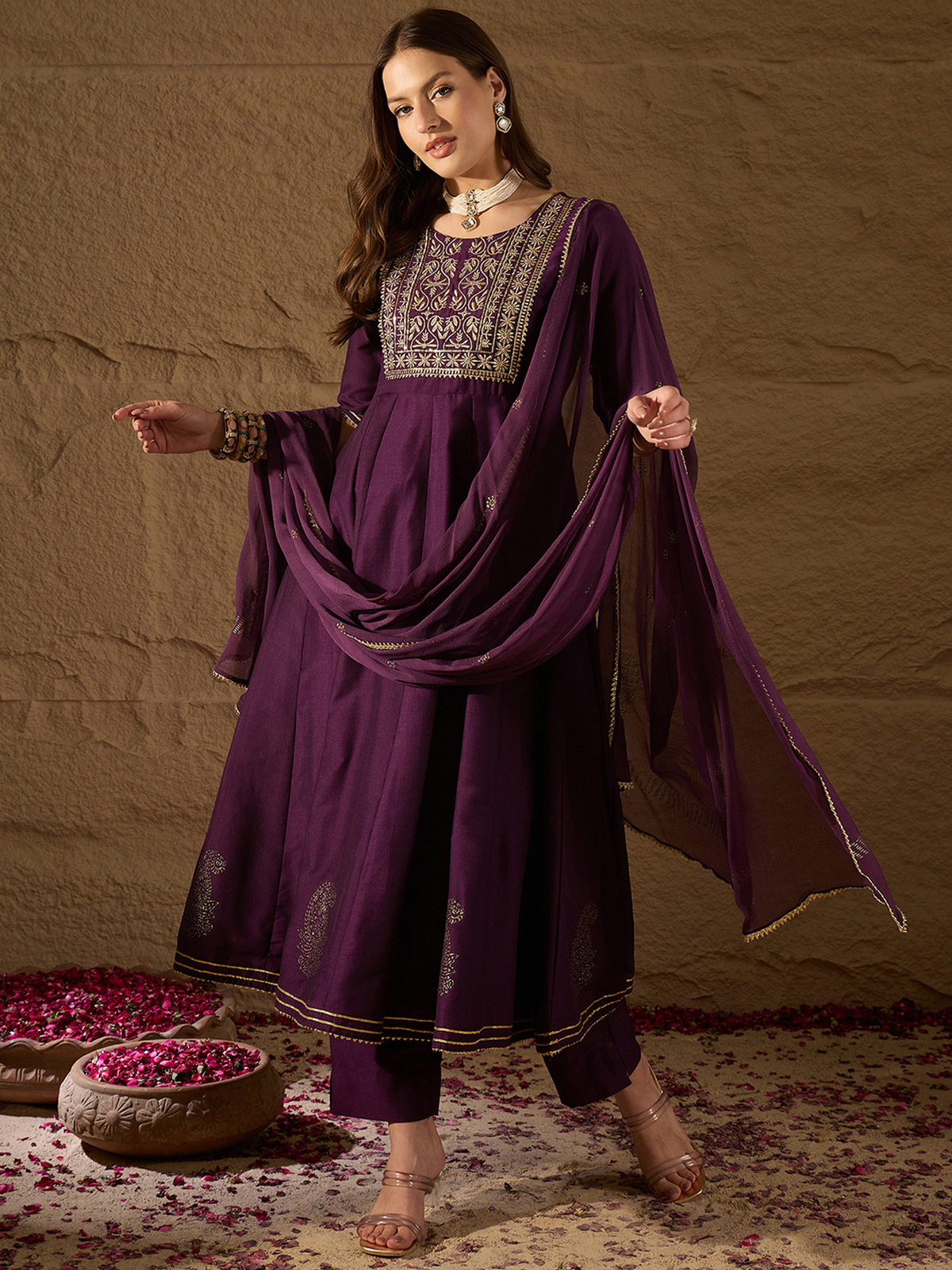 Embroidered Zari Empire Jacquard Kurta With Trouser And Dupatta