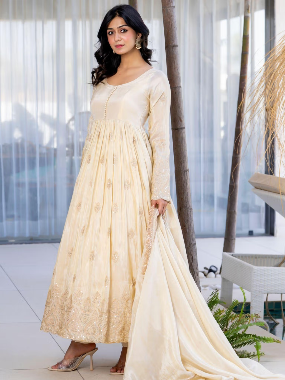 Aromie three piece kurtha in ivory cream with embroidered skirt and flowing dupatta listing keyword bright red floral co-ord set