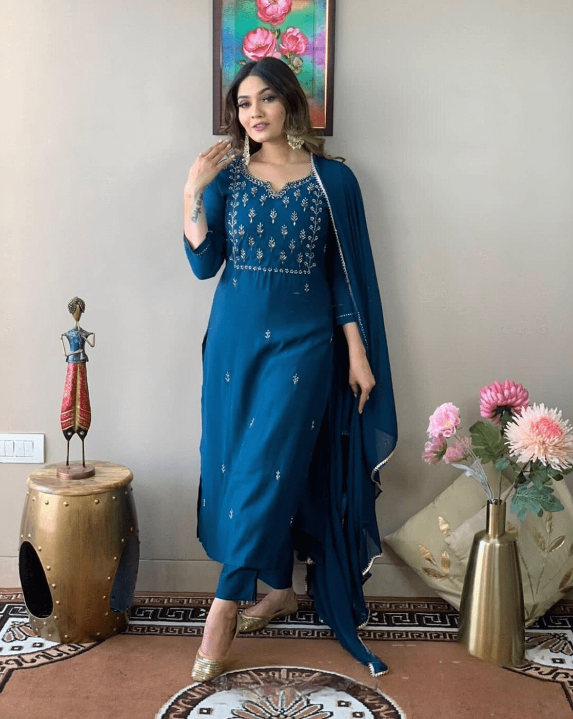 Detachable Chanderi Jacket Kurta Set with Inner, Pant & Dupatta – Embellished Ethnic Outfit for Parties - aromie