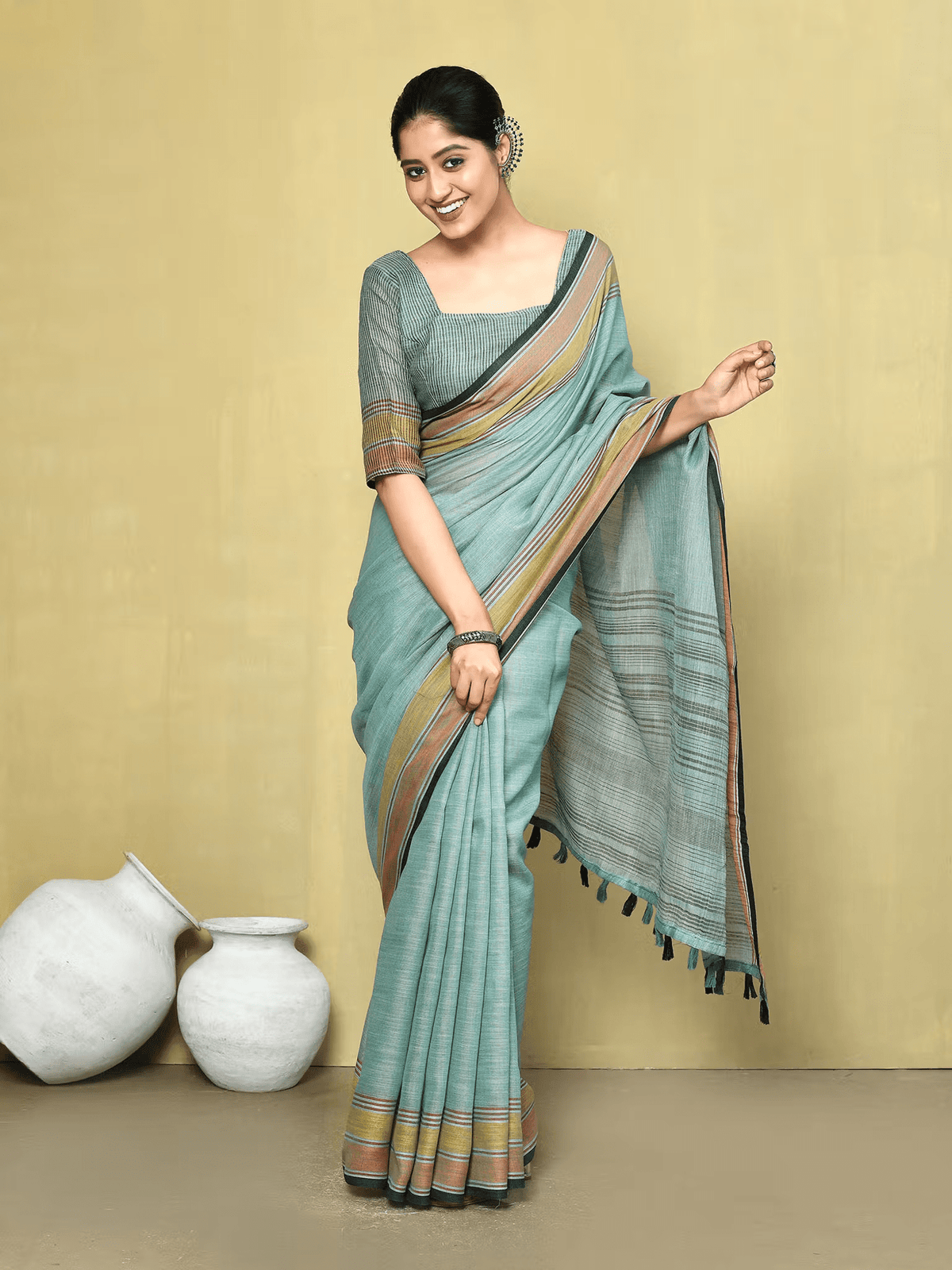 Eco - Friendly Linen Hand - Woven Saree with Tasseled Design – DIY Blouse Cutout Included - aromie