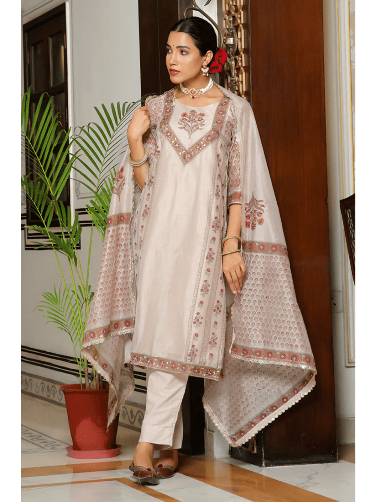 Elegant Chanderi Embroidered Kurta Pant & Dupatta Set – Floral Ethnic Outfit for Festive Wear - aromie