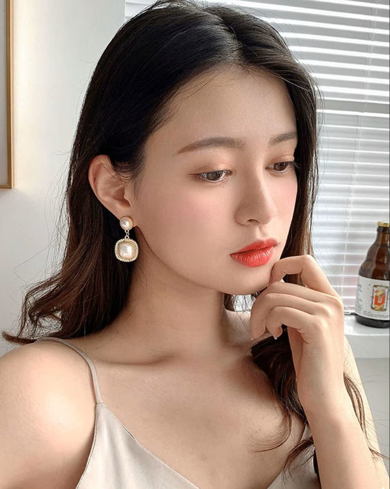 Elegant Earrings for Women - Stylish Jewelry