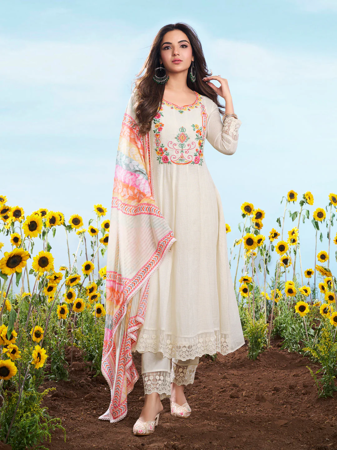 Elegant three piece kurta set online USA in cream with floral embroidery, perfect for festive occasions