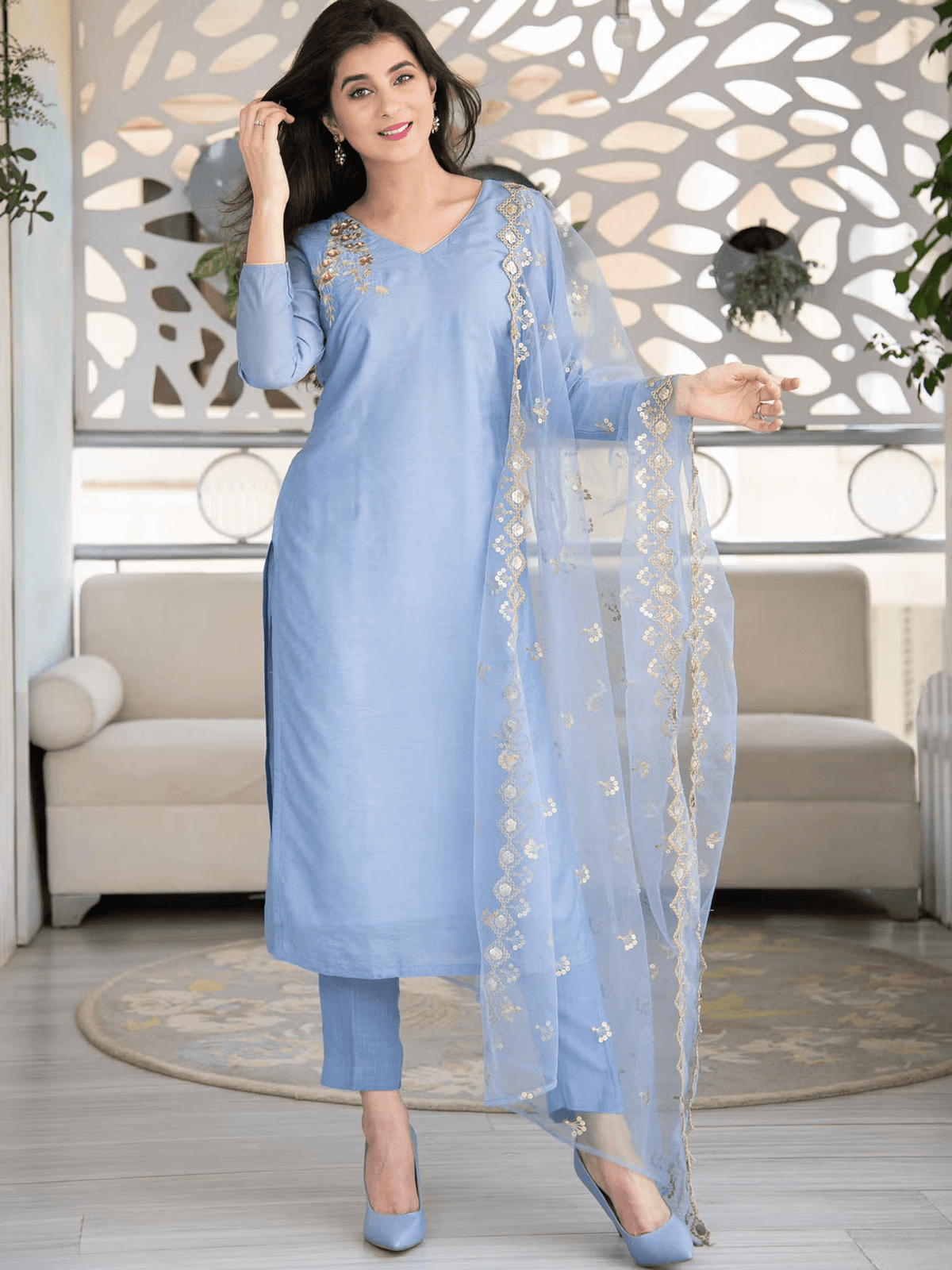 Embroidered Chanderi Kurta Pant Dupatta Set – Festive V - Neck Ethnic Outfit for Women - aromie