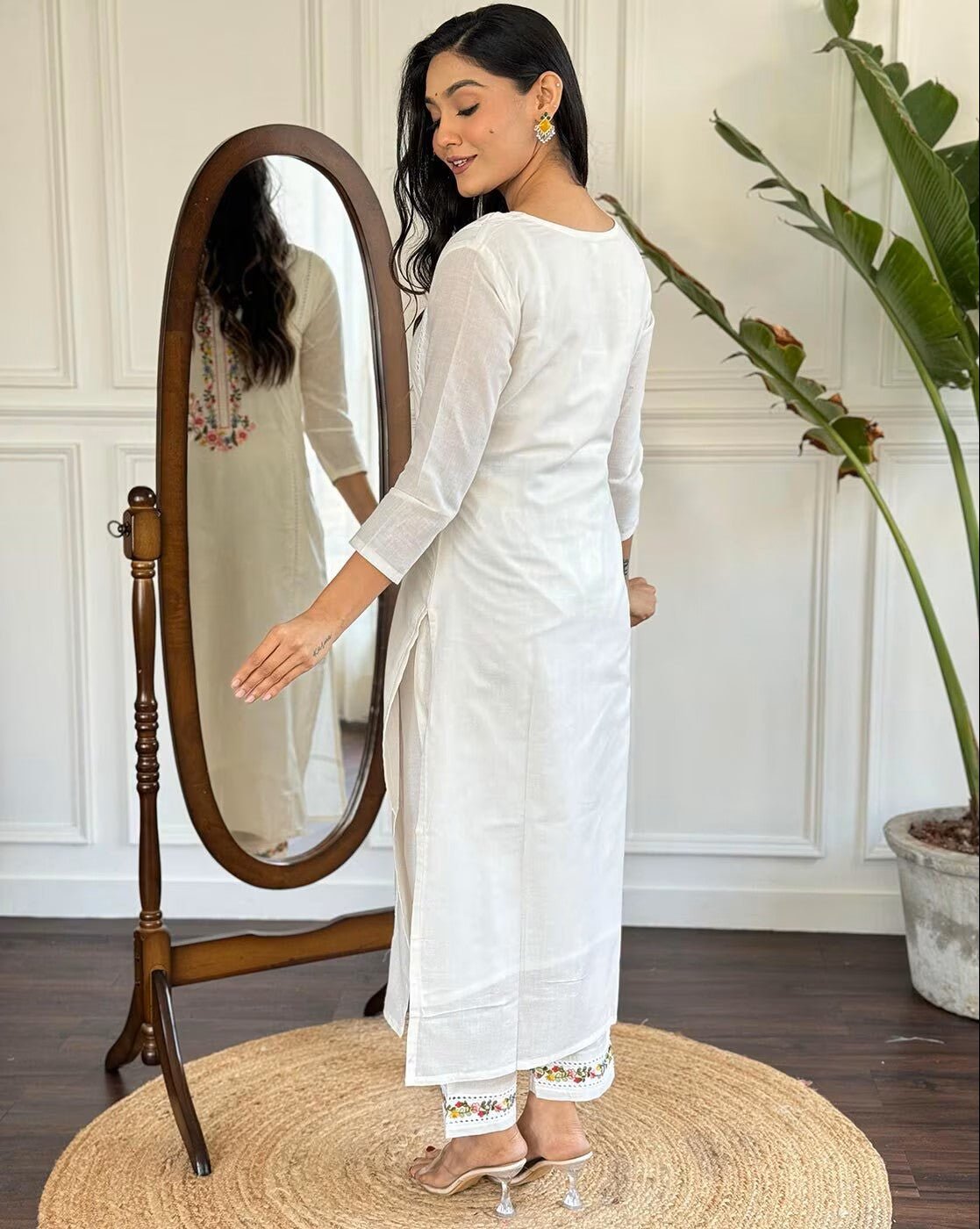 Elegant three piece embroidered kurta set Canada featuring intricate designs and a stylish silhouette
