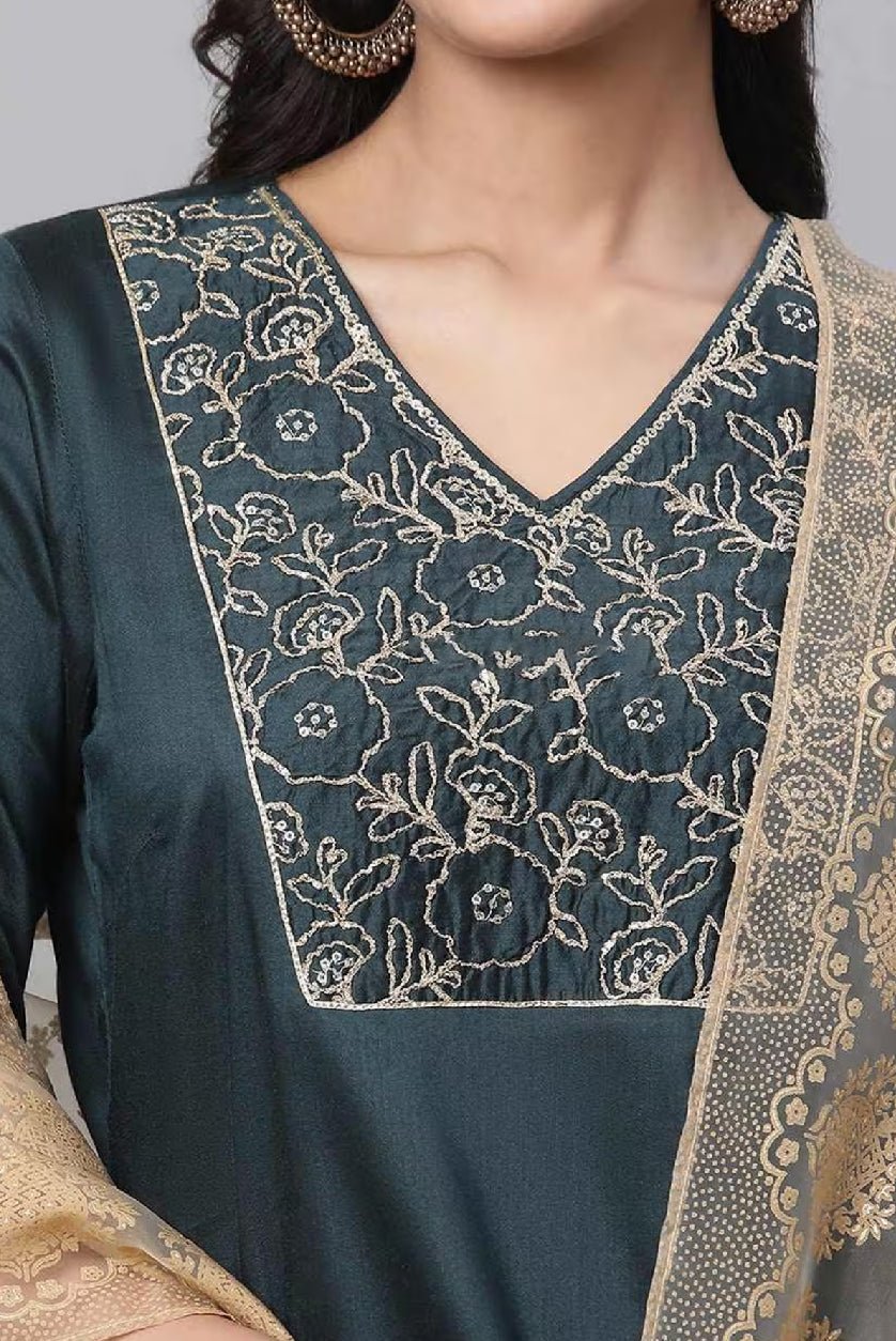 Elegant Aromie Embroidered Kurta Set for Women featuring intricate floral embroidery and a stylish neckline