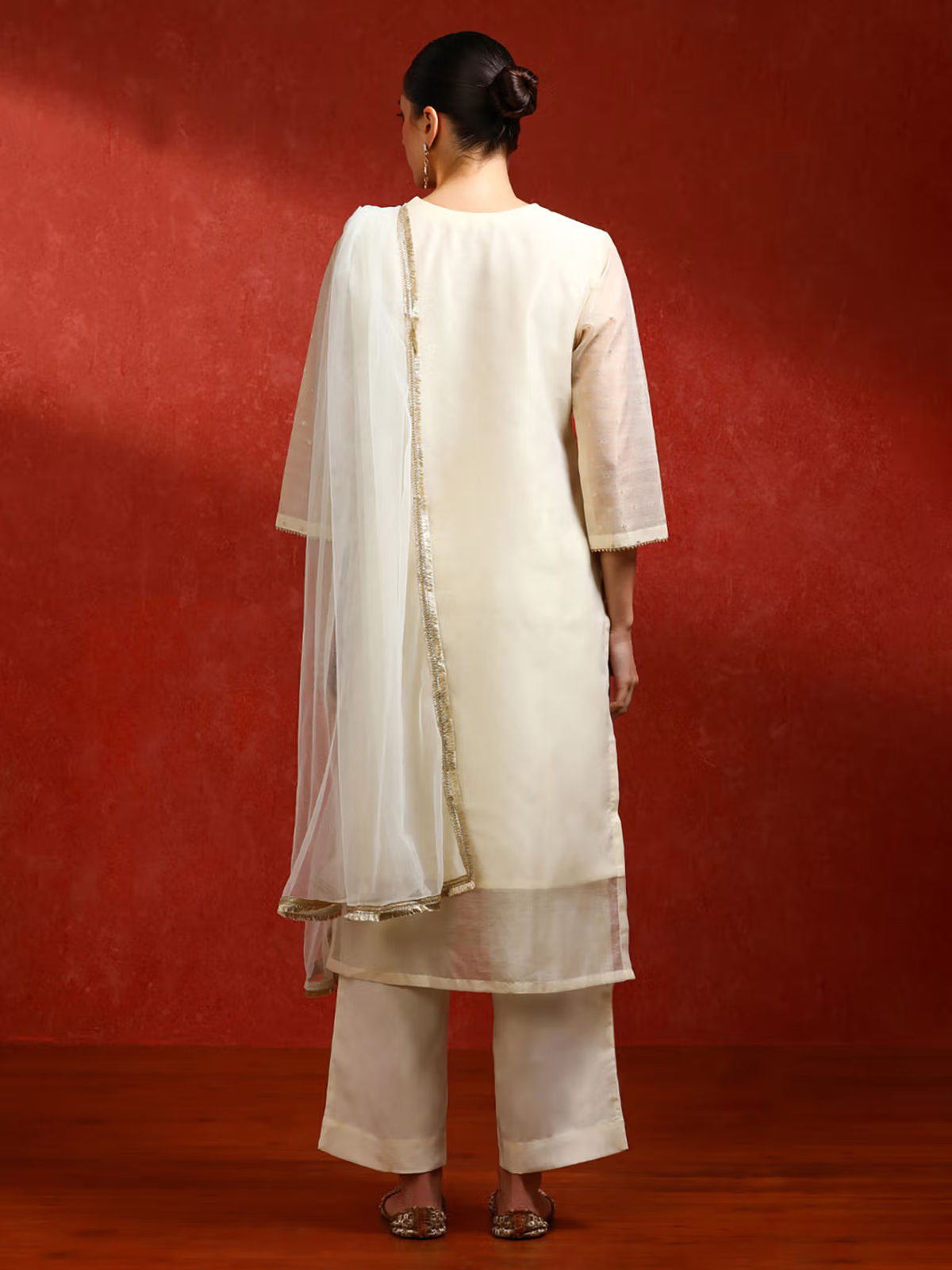 Aromie three piece kurtha back view ivory set with sheer dupatta and gold trim viscose mirror work kurta Canada
