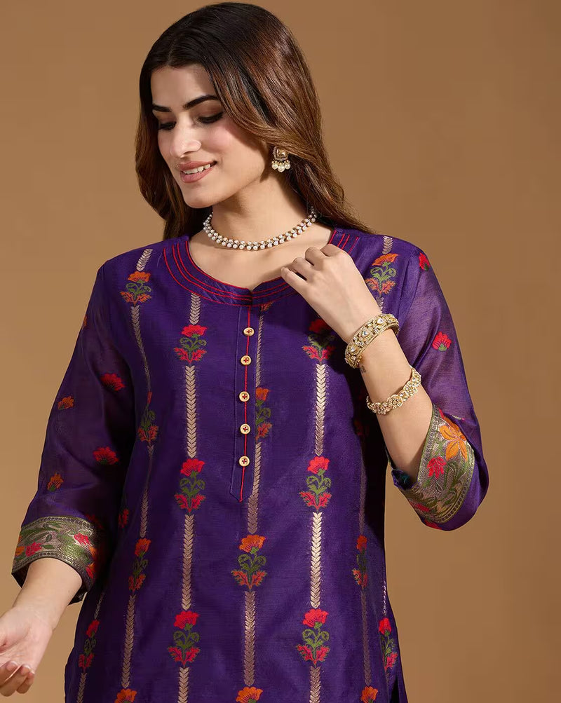 Aromie three piece teal floral kurta set listing image showing model wearing purple embroidered kurta