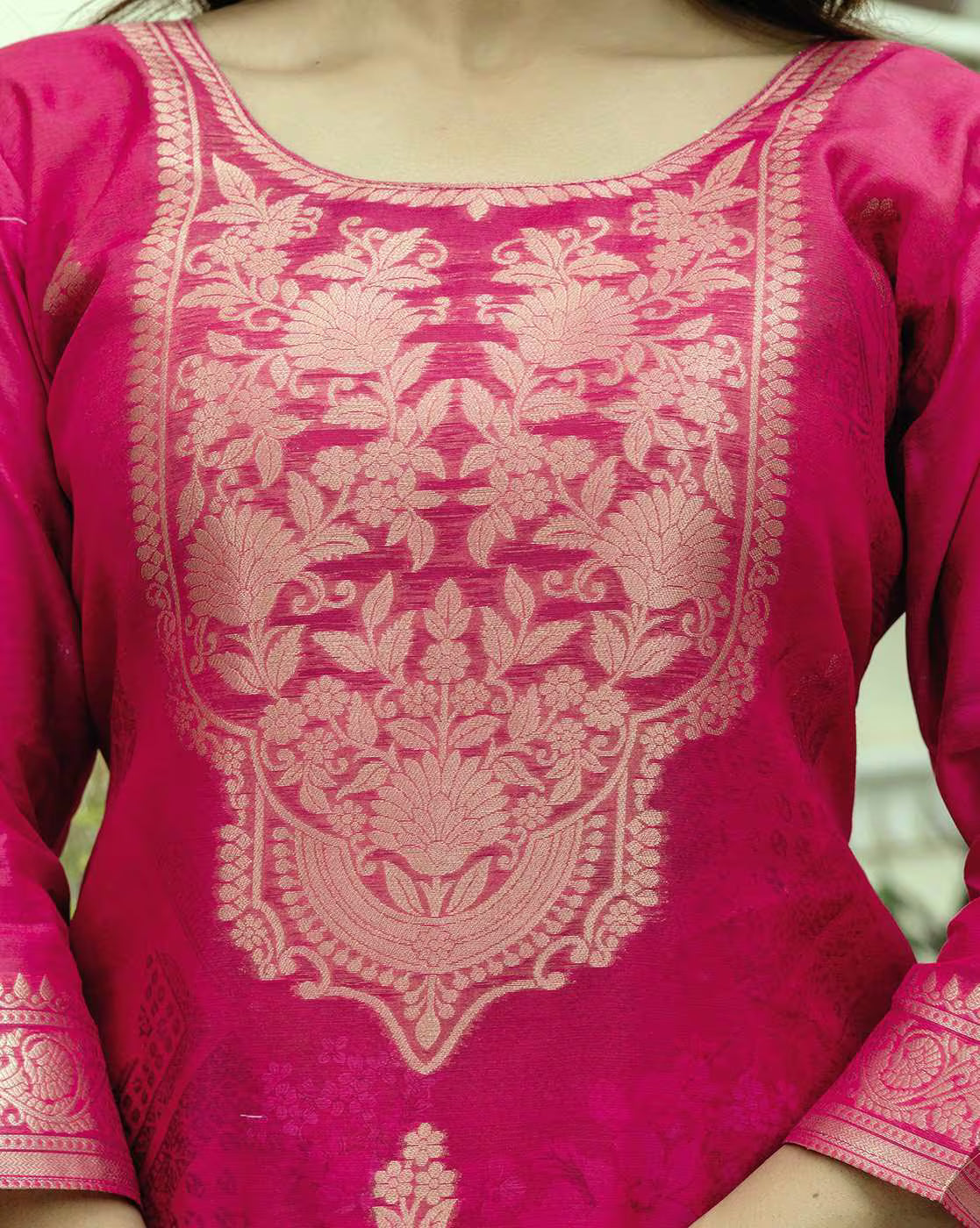 Aromie three piece kurtha magenta Chanderi top with intricate gold floral embroidery and scoop neck Floral Chanderi Dress Canada