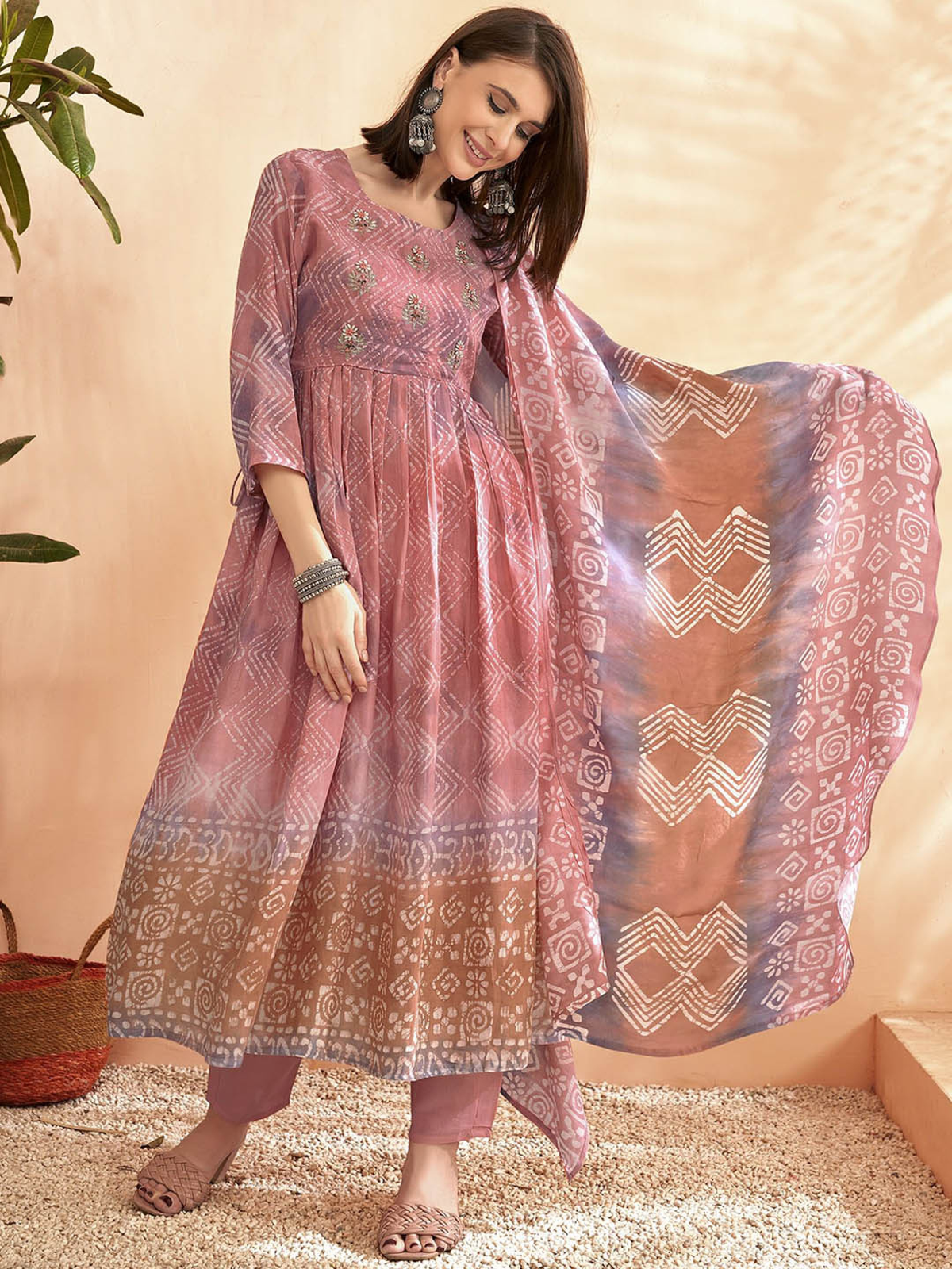aromie three piece Kurtha set with White Cotton Chikankari Palazzo dusty rose embroidered kurta and printed dupatta