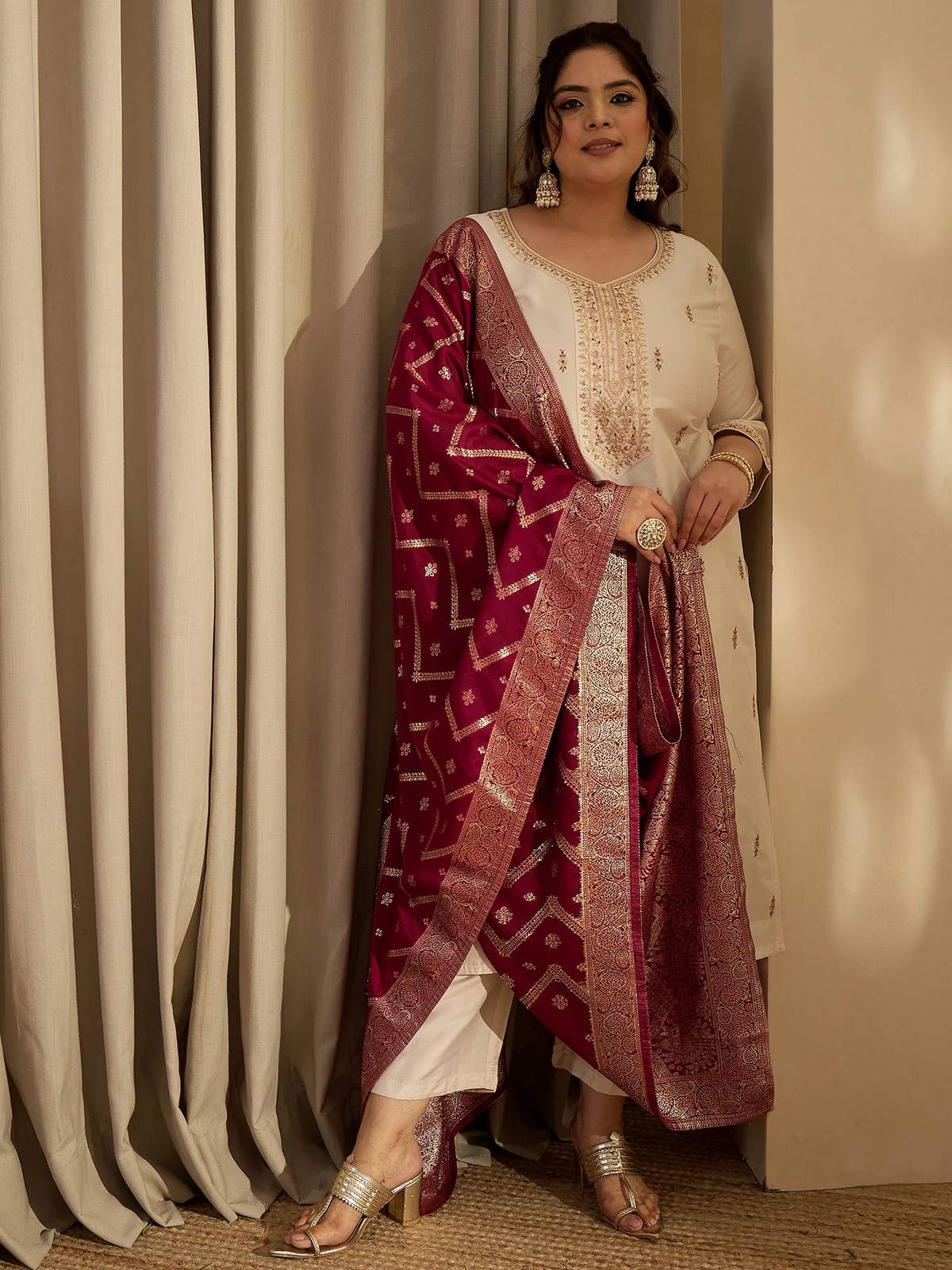 Plus Size Off White Embroidered Straight Kurta Set with Trousers & Dupatta
