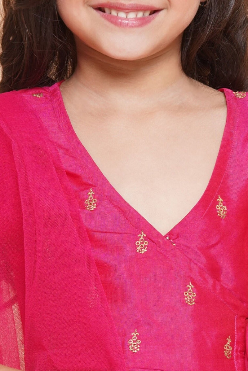 Girls Embroidered Kurta Set in Vibrant Pink