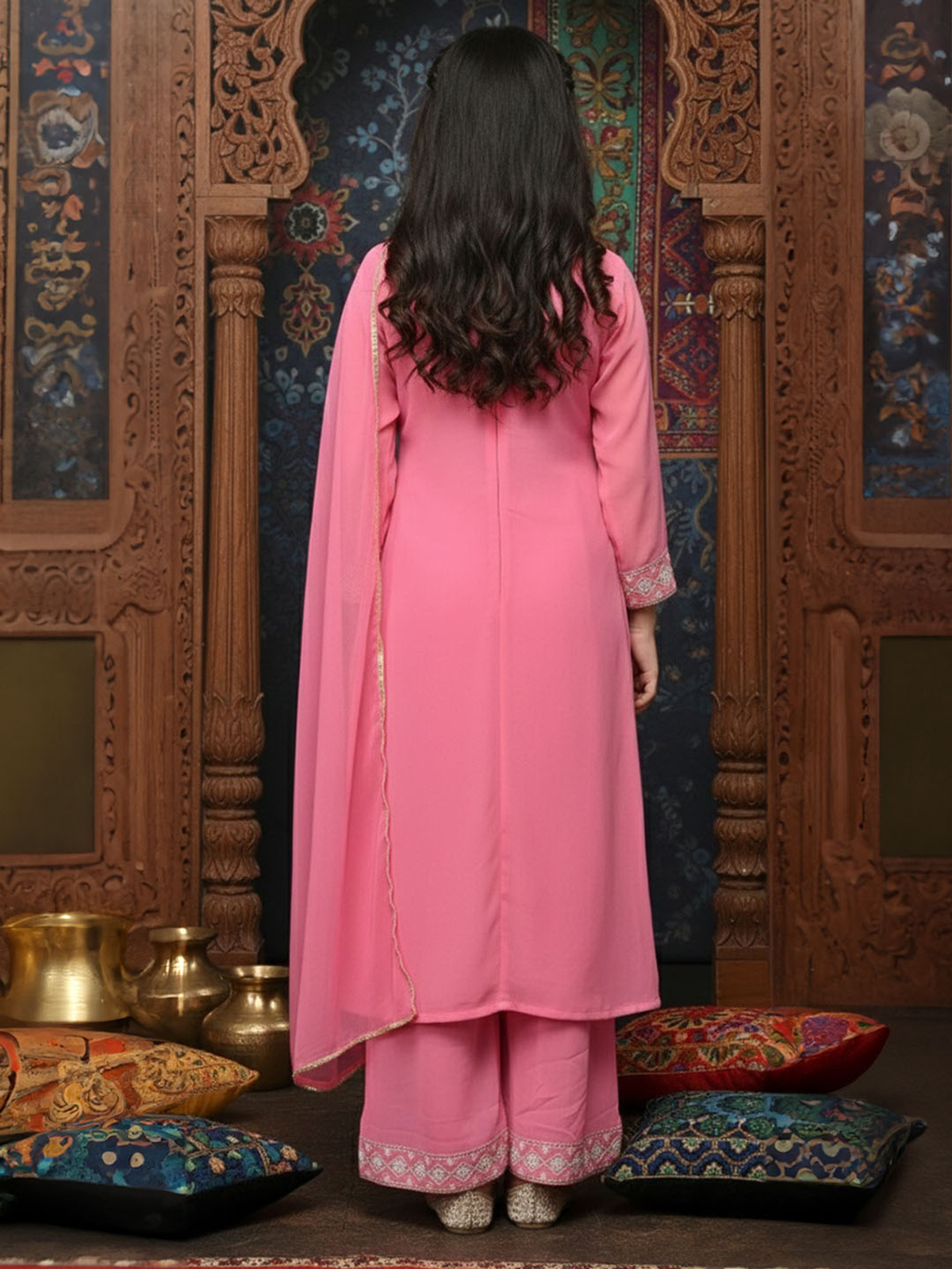 Girls Purple Floral Kurta Set USA Canada, featuring a detailed front design in soft fabric, ideal for festive occasions.
