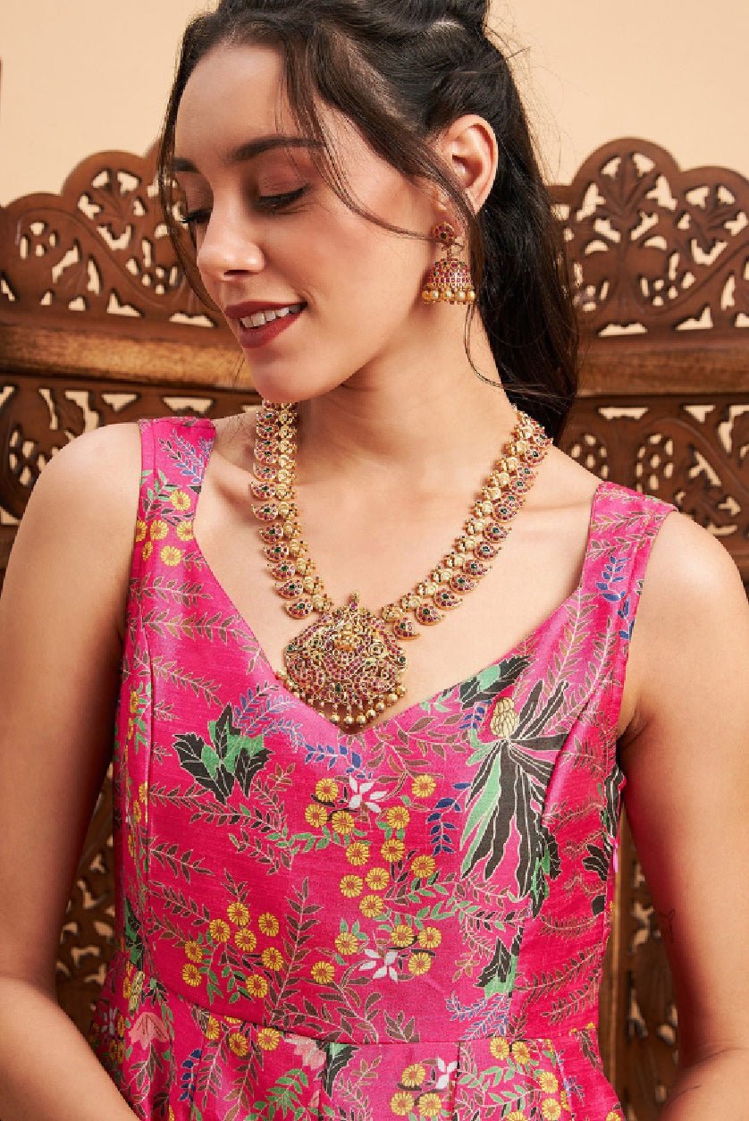 Aromatic Three Piece Kurtha in Vibrant Floral Design, Ideal Indian Anarkali dress Canada