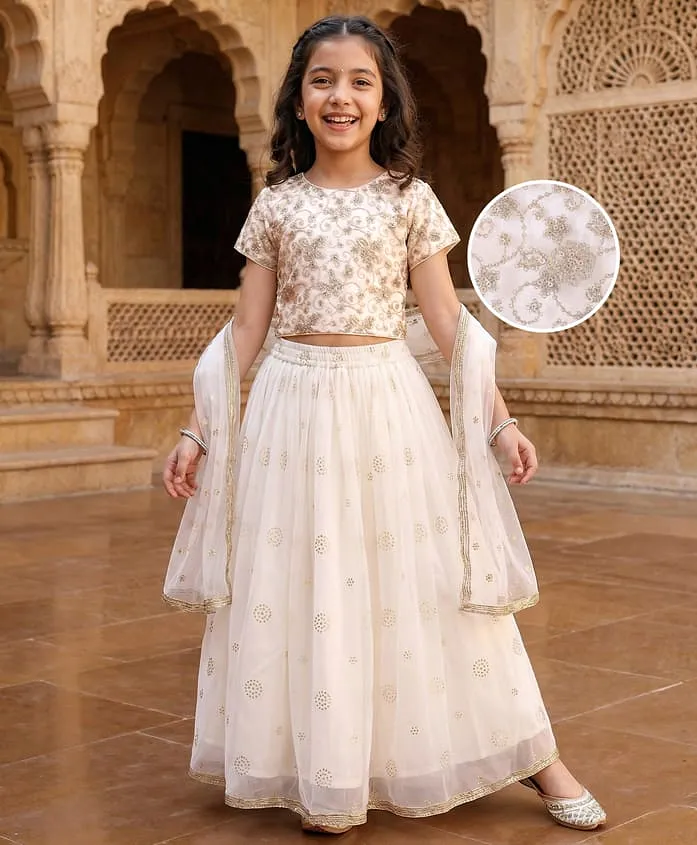 Indian Ethnic Dress for Girls Canada in white with gold embroidery, perfect for festive occasions