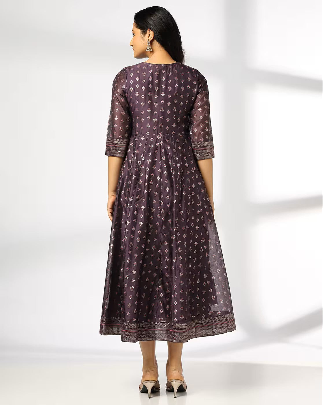 Aromie Indian fit and flare dress Canada in dark purple with intricate patterns and three-quarter sleeves