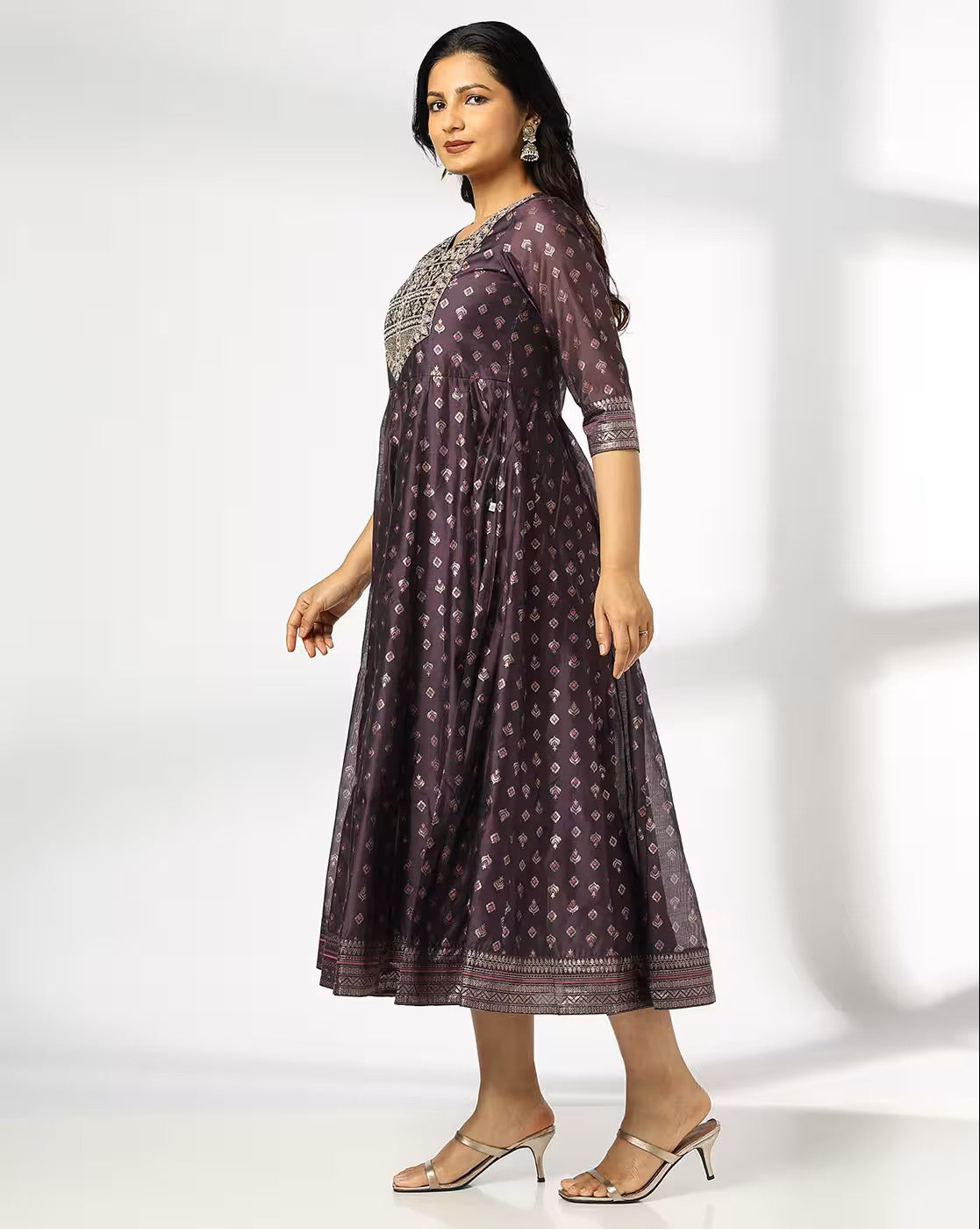 Aromie Indian fit and flare dress Canada in purple with silver embroidery and three-quarter sleeves