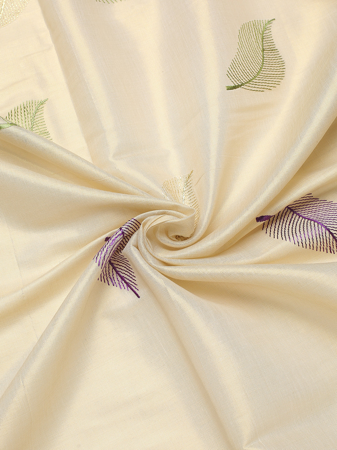 Cream Kerala Saree Online with delicate leaf embroidery in silk fabric, perfect for weddings and festive occasions