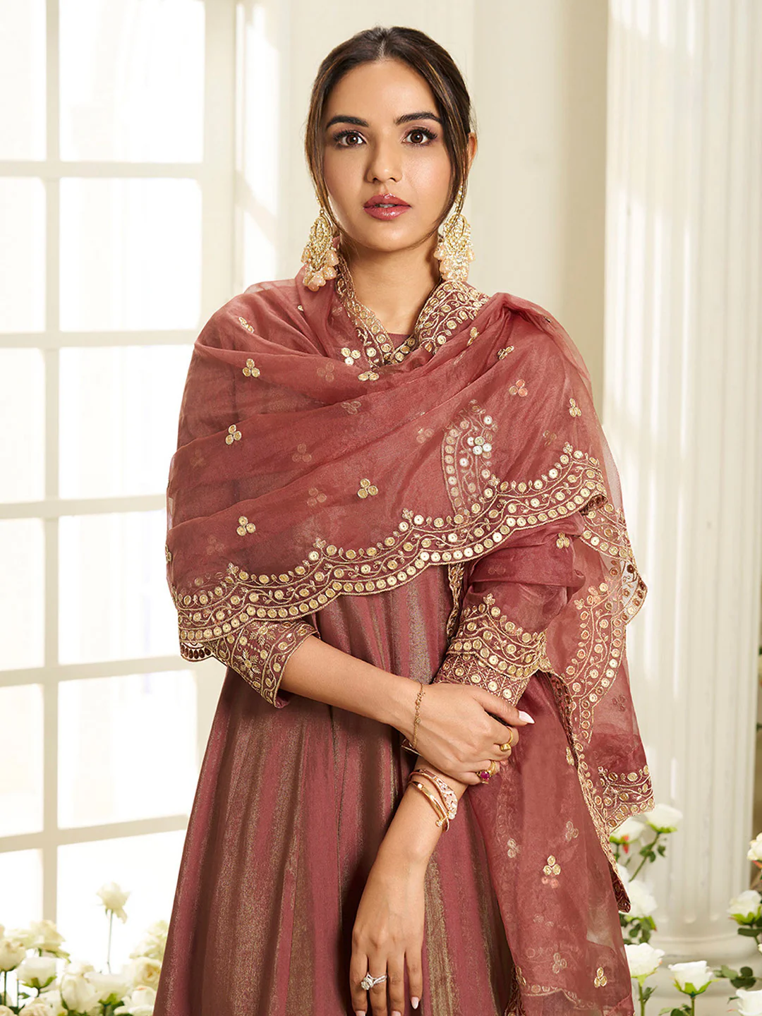 Three piece kurta set for women Canada in mauve with intricate embroidery, perfect for festive occasions