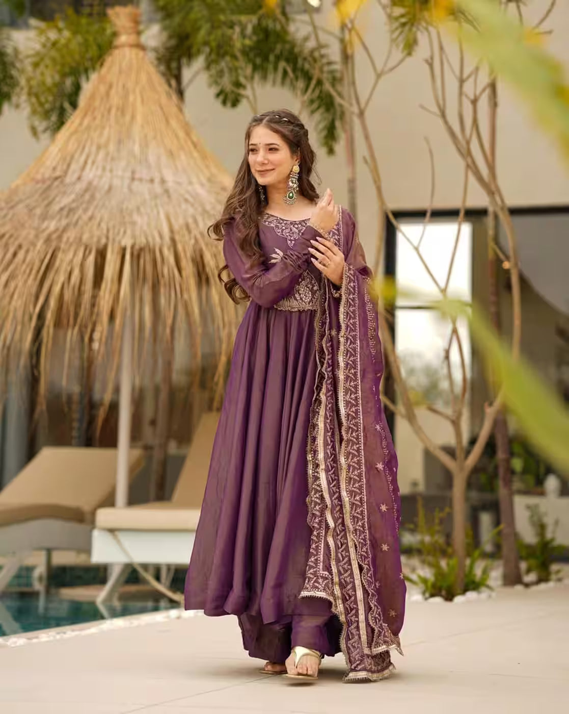 Aromie three piece kurtha purple embroidered dress set Canada with flowy long kurta matching dupatta and pants on model