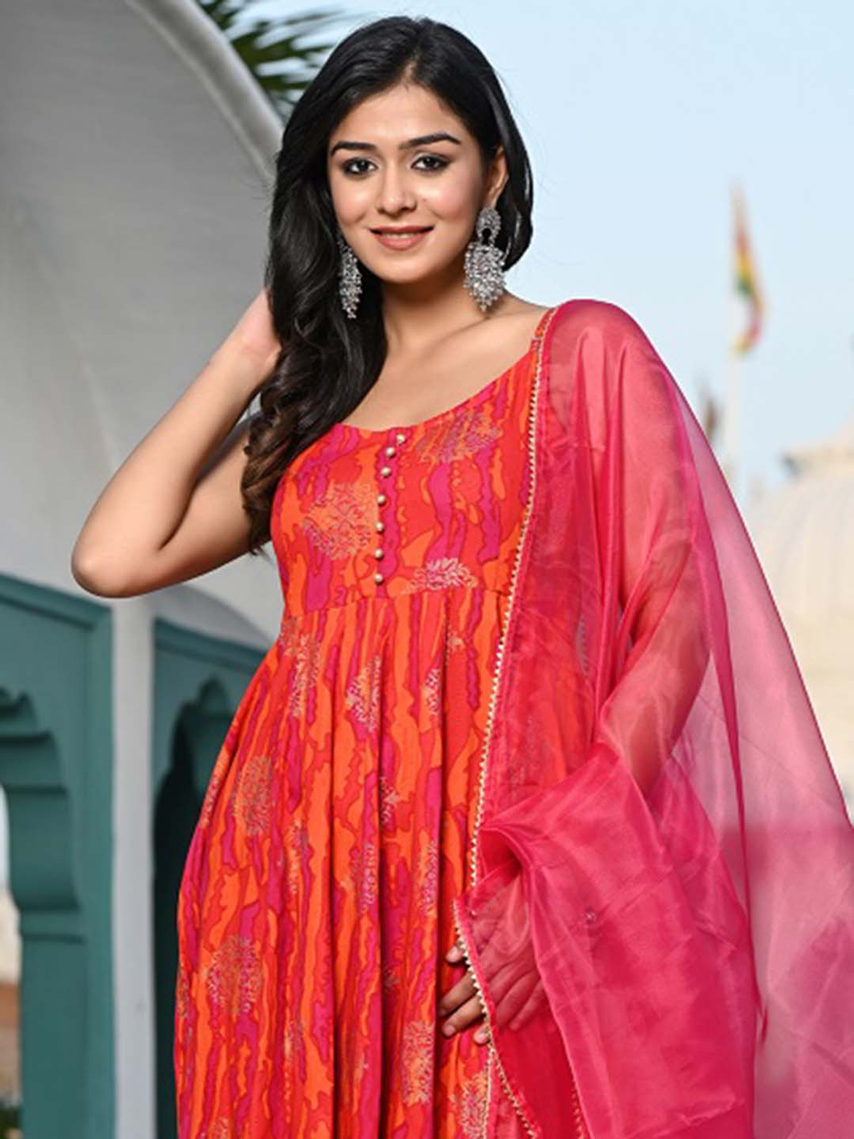 Aromie mauve floral kurta set featuring a stylish kurta with a elegant matching dupatta