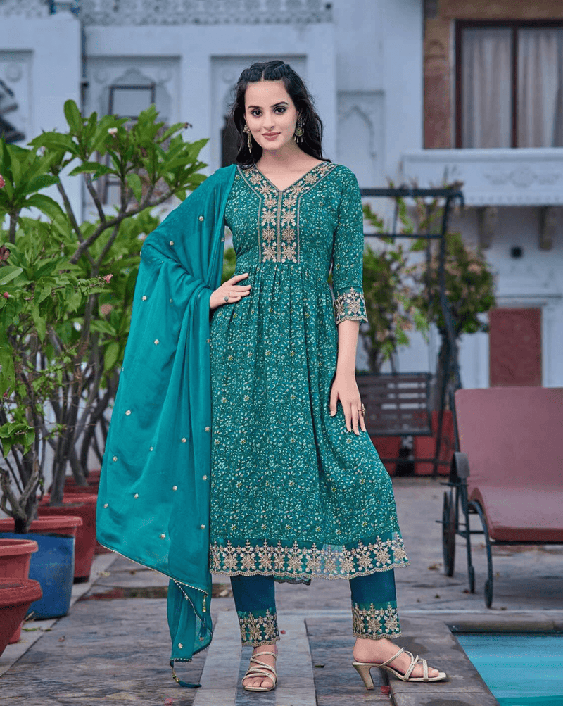 Nyra Cut Floral Kurta Set for Women