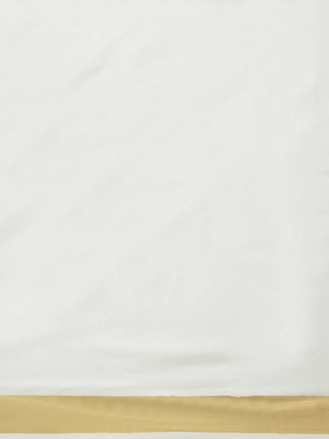 White Onam saree with a golden border, perfect for festive celebrations and traditional events