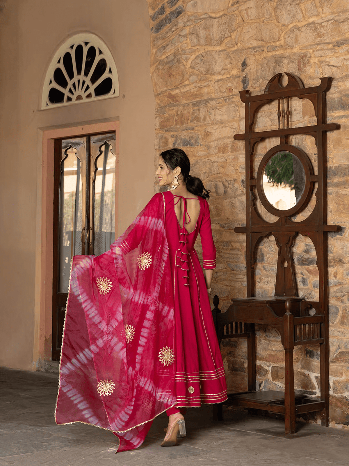 Elegant Pink Anarkali Suit Set Canada with intricate detailing and flowing dupatta, perfect for festive occasions