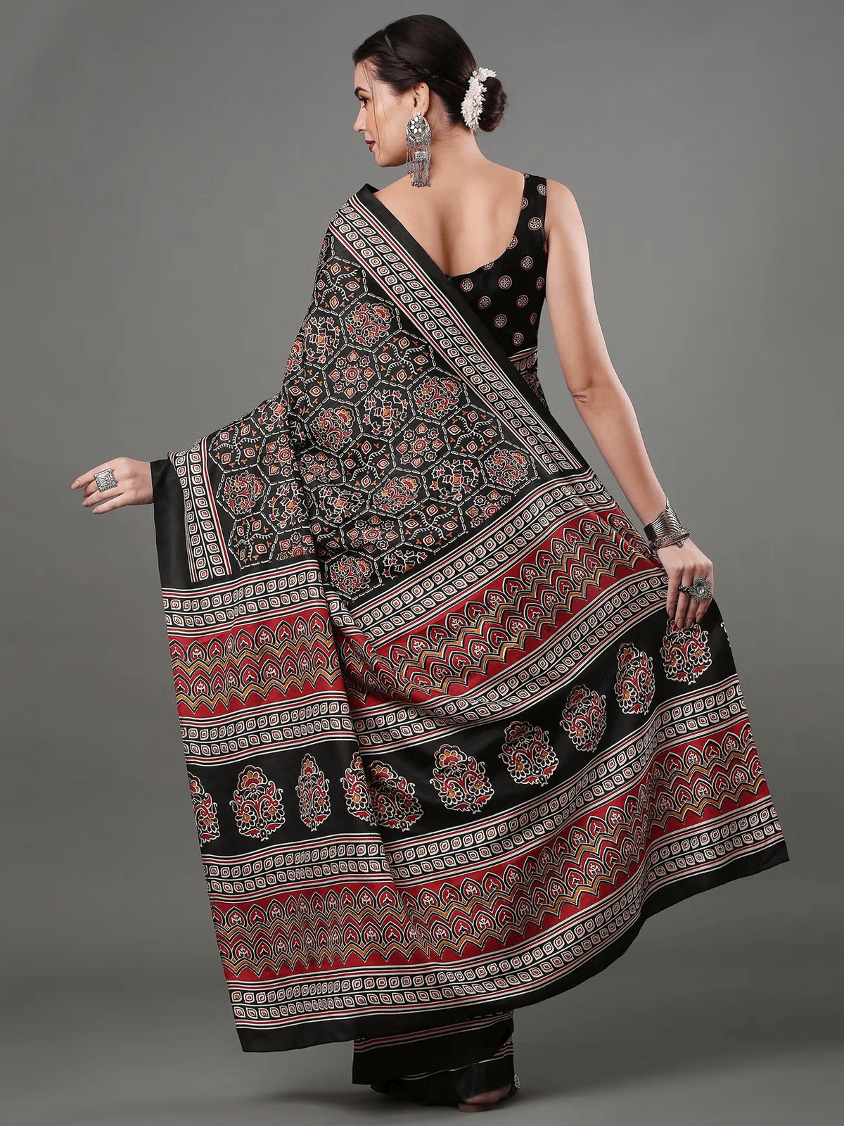 Printed Silk Saree for Women | Machine Wash Saree with Blouse Canada - aromie