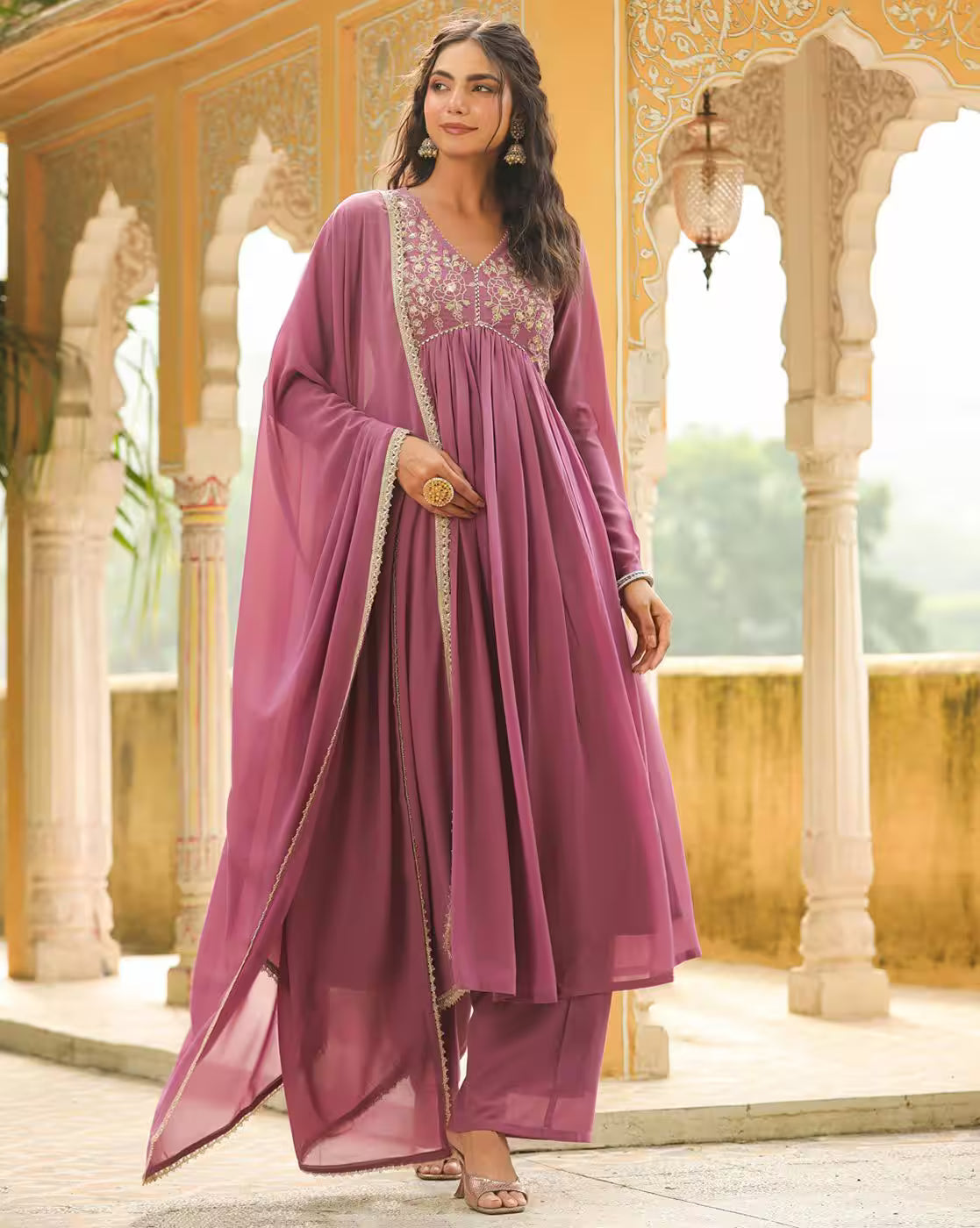Aromie mauve embroidered flowy kurta with matching dupatta and palazzo pants Floral Kurta Set for Women