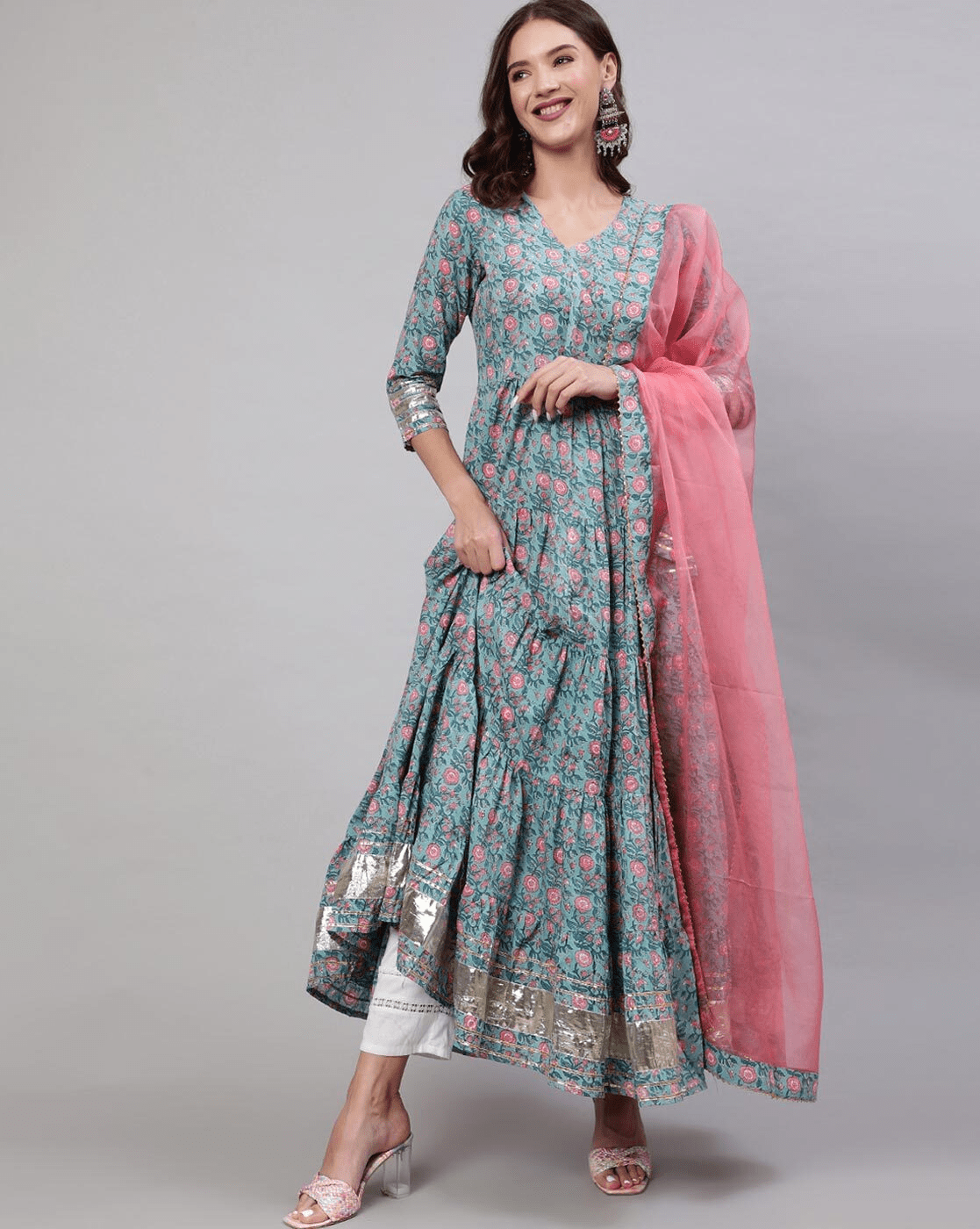 Aromie Rayon Kurta Set Canada featuring a floral design with a pink dupatta and three-quarter sleeves