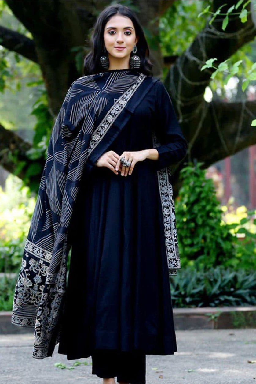 Elegant Rayon Kurta Set Women with intricate black and gold embroidery and matching dupatta