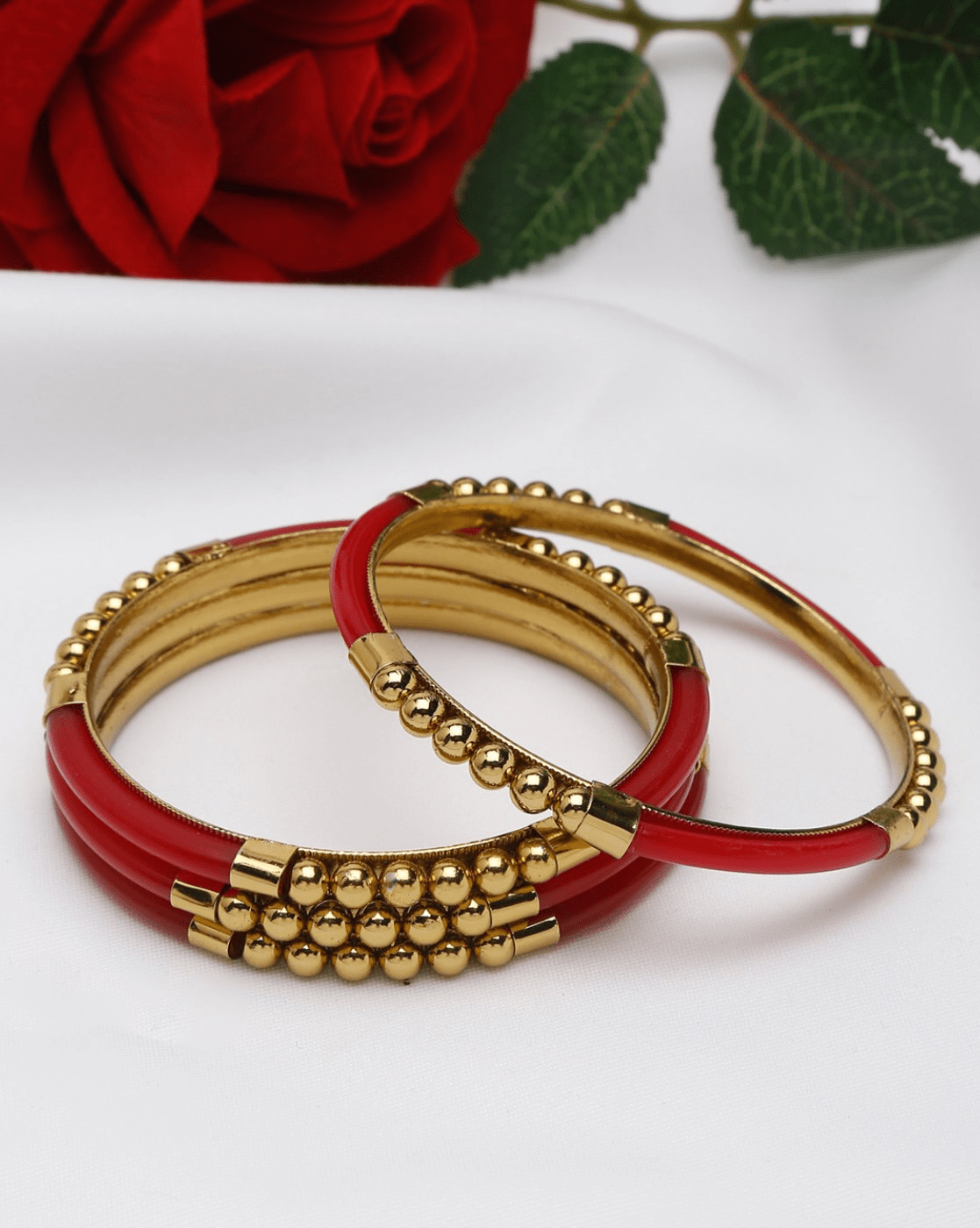 Set of 4 Gold - Plated Bangles (2.4 & 2.6) with Necklace, Earrings, and Mangtika – Elegant Jewelry Set - aromie
